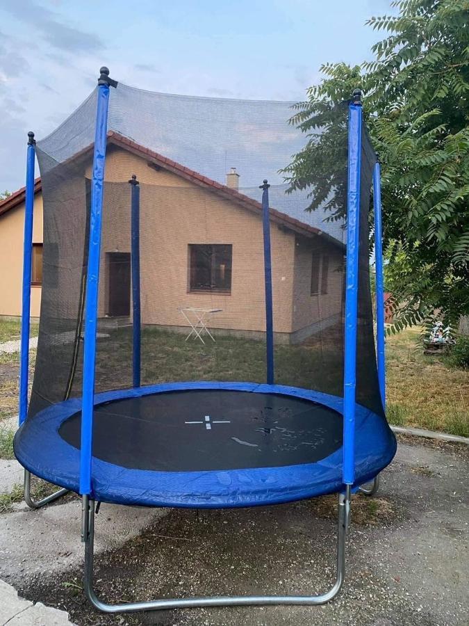 Dom Pri Kupalisku Thermalpark Na Malotejedskej Dunajska Streda Ngoại thất bức ảnh